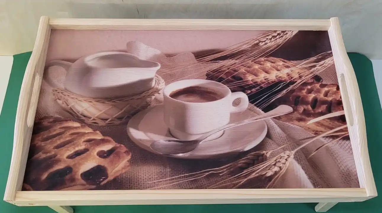 PIKUSA — bandeja de desayuno, composición de té y café